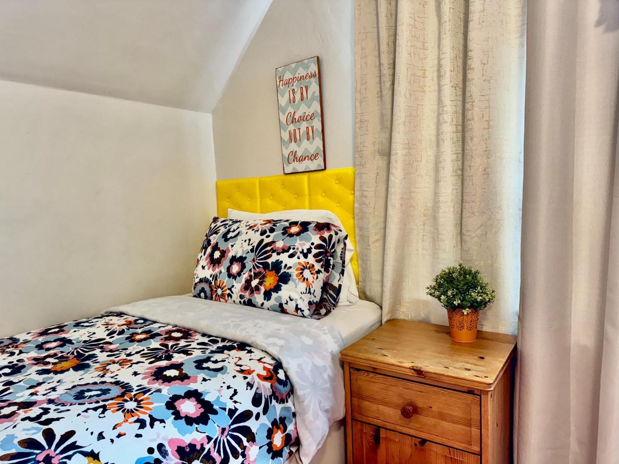 Private Room With Two Twin Beds Air Conditioning And Shared Bathrooms Located Near Seatac Airport And Downtown Seattle Dış mekan fotoğraf
